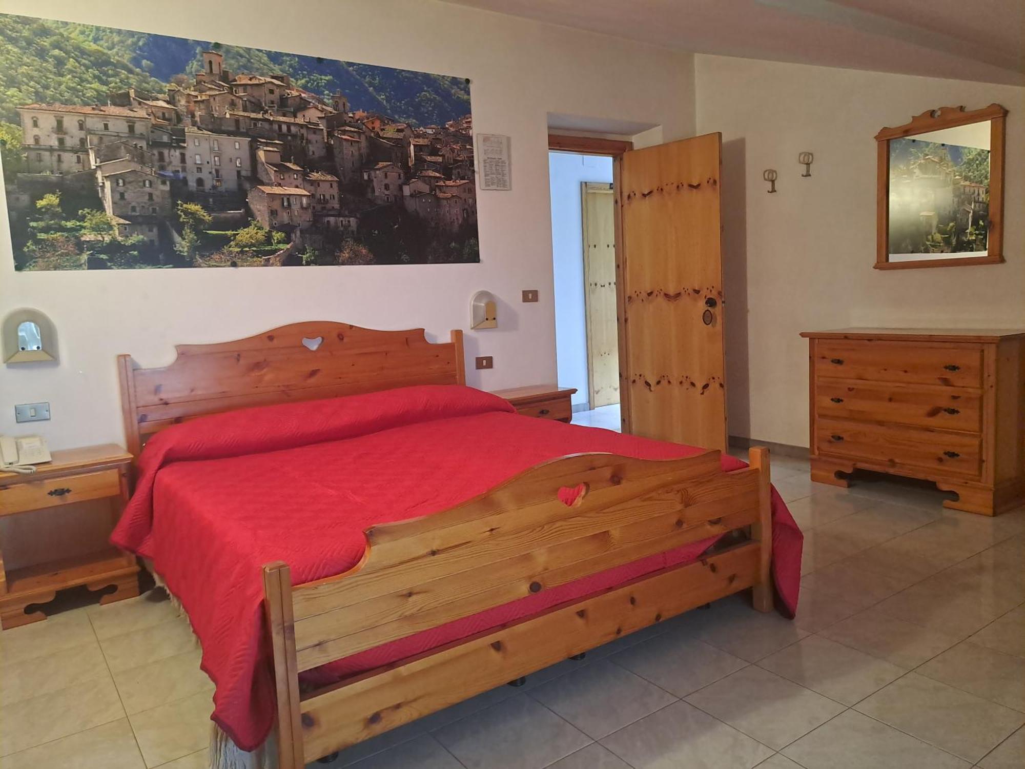 Grotta Dei Colombi Hotel Scanno